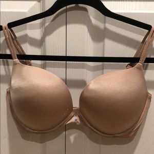 Victoria’s Secret Very Sexy Push-Up Bra 34DD